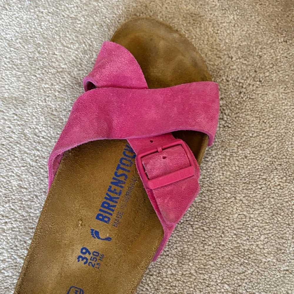 Birkenstock Women's Fuchsia Sandals - Picture 3 of 4
